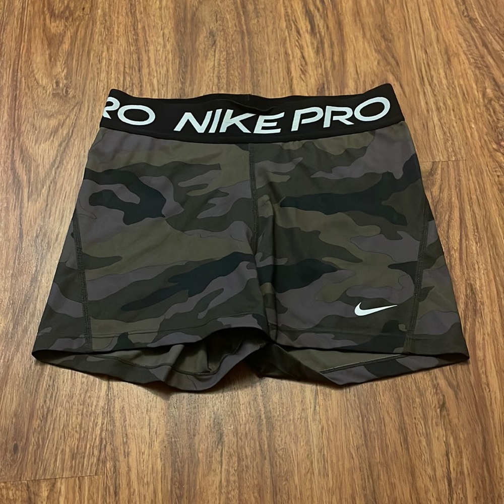 Camo Nike spandex